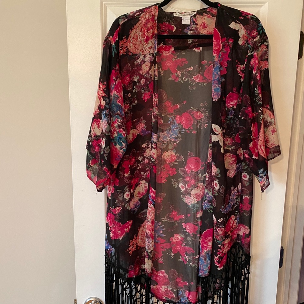 Floral kimono - Picture 2 of 2